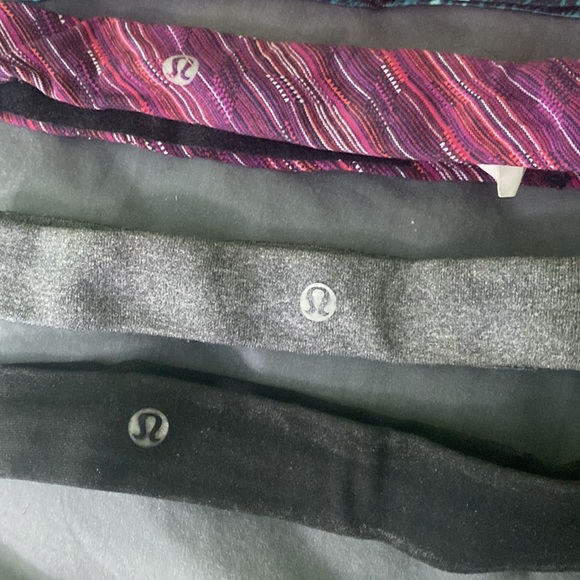 Assortment of lululemon headbands - Picture 3 of 4